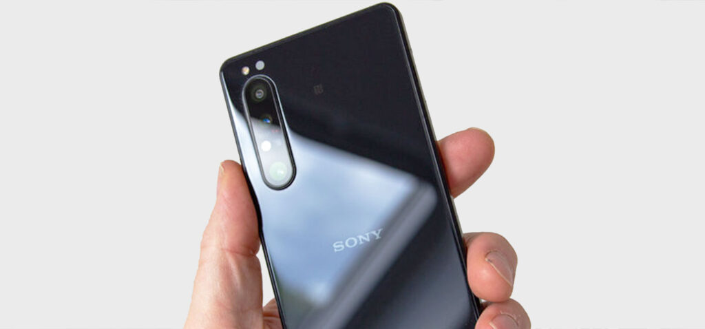 Scan QR Code with Sony Xperia 1 II