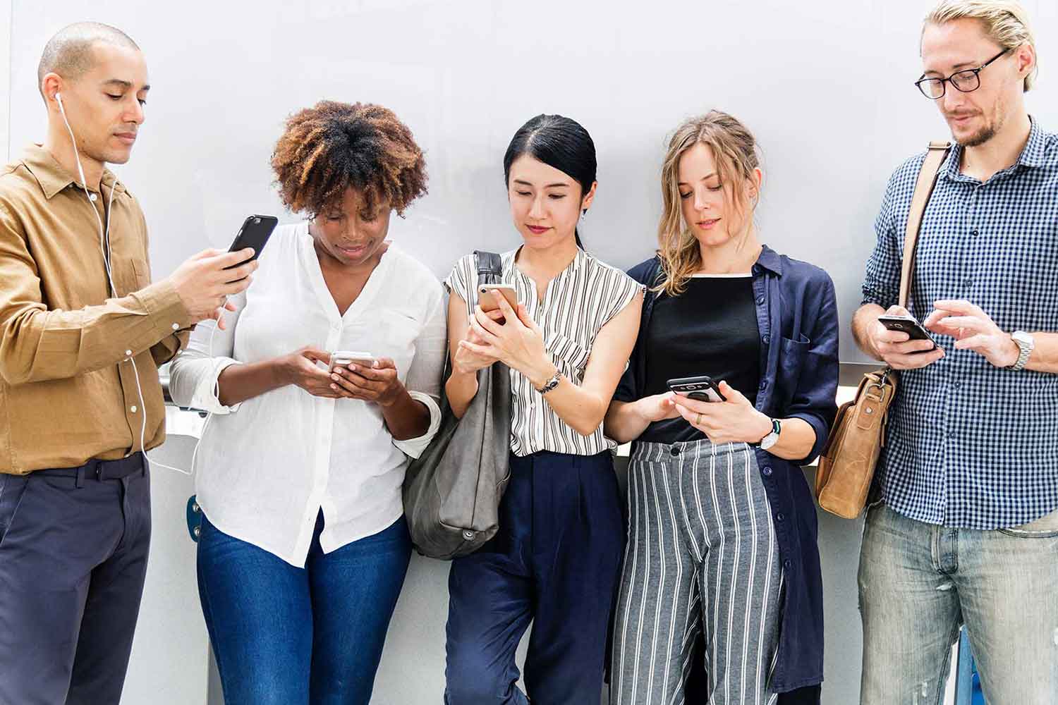 Kod QR Untuk Mesej Segera Dengan Whatsapp Facebook Dan SMS