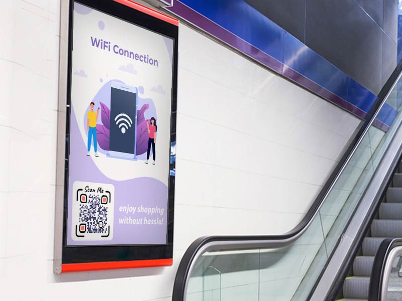 Ejemplo de cartel en el metro con un código QR de Wi-Fi gratuito