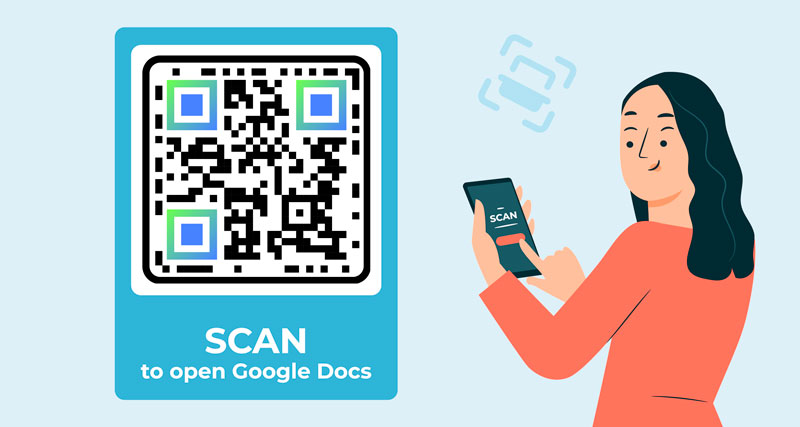 Naine skannib oma telefoniga Google Doci QR-koodi