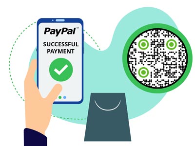 Telefoni ekraan, millel on kujutis edukast QR-koodiga maksetehingust
