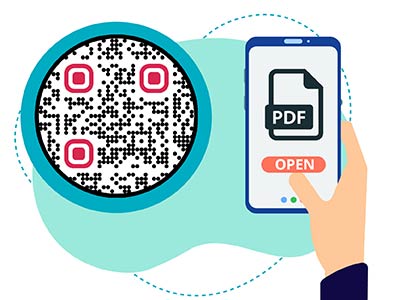 Visitante escaneando su teléfono con un menú QR abierto en la pantalla