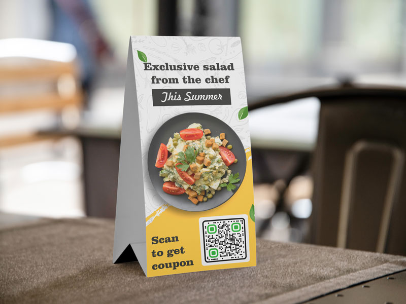 QR-koodid koos kupongidega kohviku menüüs