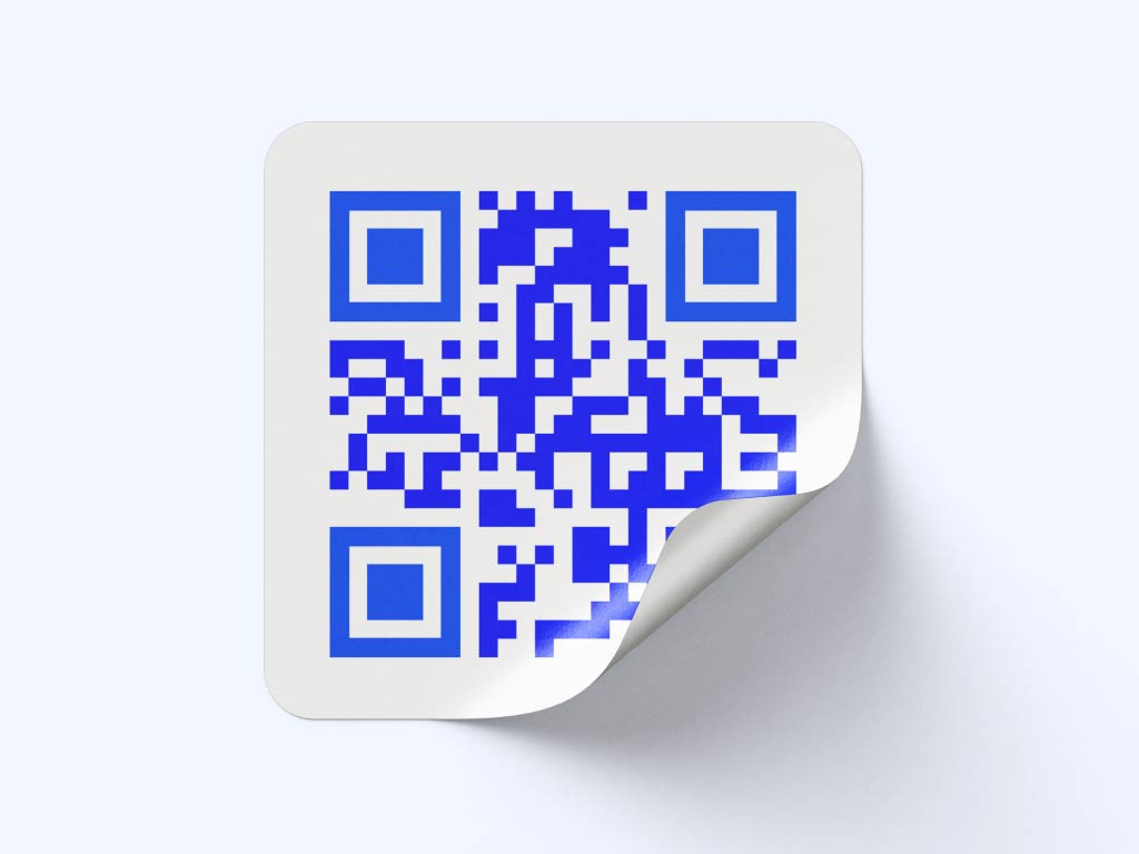 Código QR en una pegatina